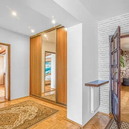 2 Bedroom In